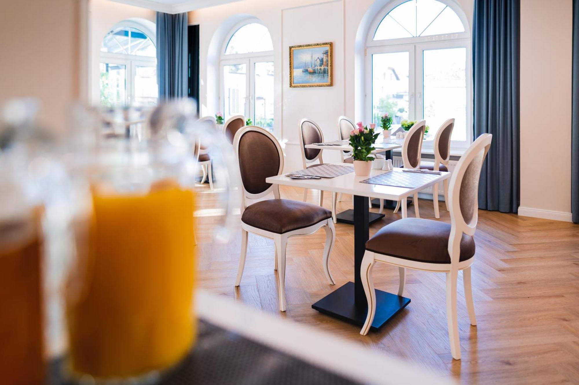 גדנסק Moris Boutique Beach Hotel מראה חיצוני תמונה
